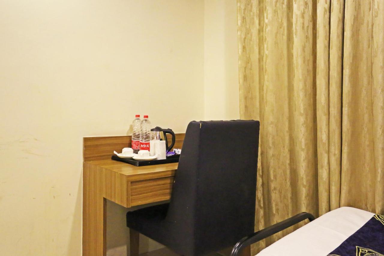 Hotel Grand Suites By D'Capitol Near Delhi Airport نيودلهي المظهر الخارجي الصورة