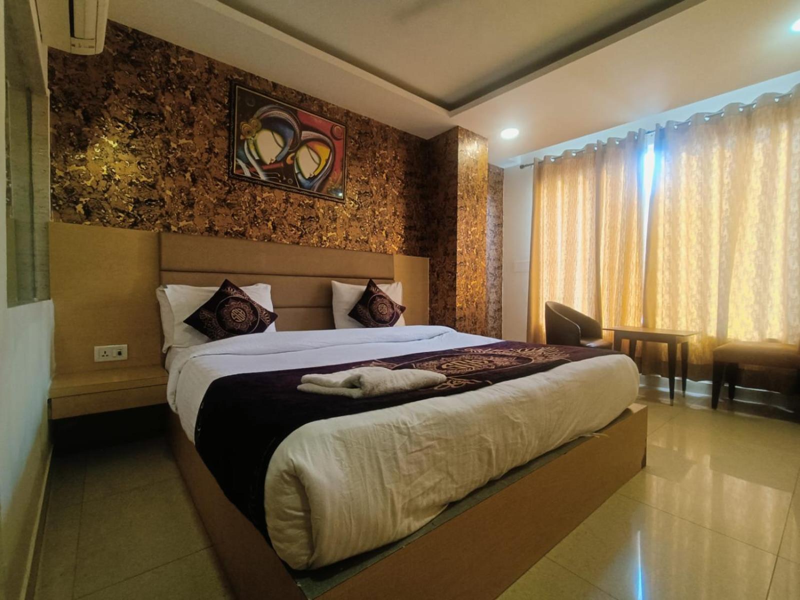 Hotel Grand Suites By D'Capitol Near Delhi Airport نيودلهي المظهر الخارجي الصورة